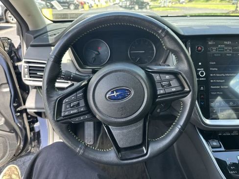 Used 2025 Subaru Outback Onyx Edition AWD/4WD image 13