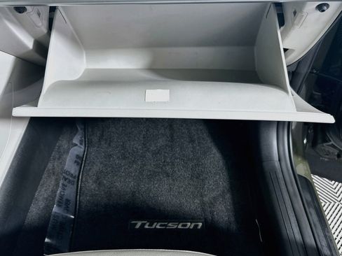 Used 2025 Hyundai Tucson SEL FWD image 32