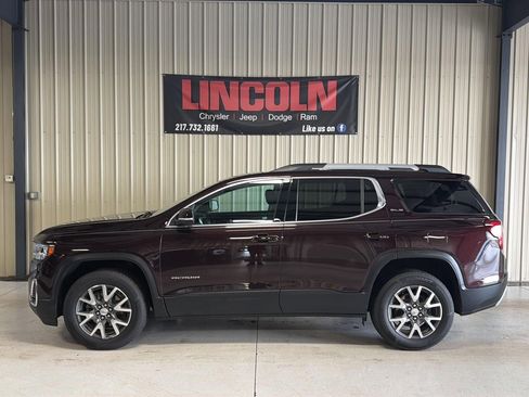 Used 2021 GMC Acadia SLE w/ Driver Convenience Package image 2