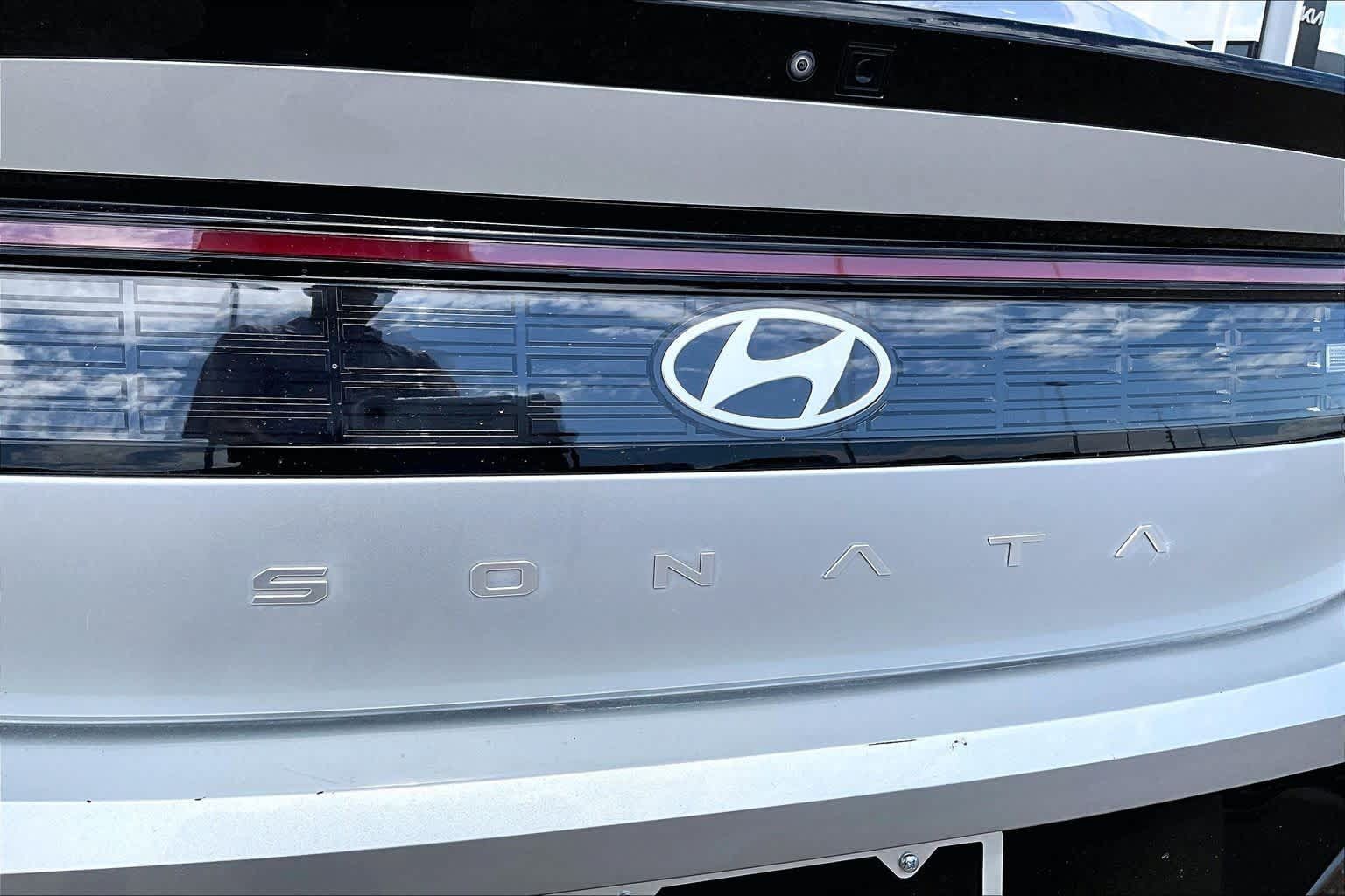 Used 2025 Hyundai Sonata SEL FWD image 31