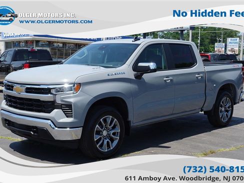 Used 2024 Chevrolet Silverado 1500 LT AWD/4WD image 1