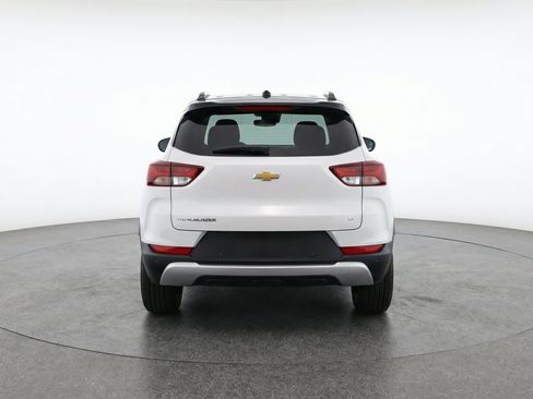 Used 2025 Chevrolet TrailBlazer LT w/ Driver Confidence Package AWD/4WD image 7