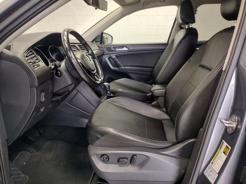 Used 2018 Volkswagen Tiguan SE FWD image 23