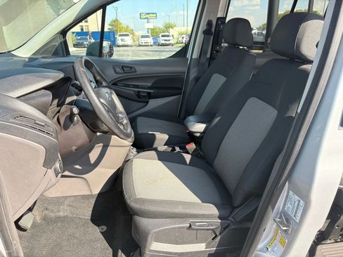 Used 2020 Ford Transit Connect XL image 19