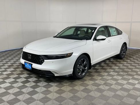 New 2026 Honda Accord EX-L image 1