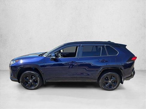 Used 2021 Toyota RAV4 XSE w/ XSE Grade Weather Package AWD/4WD image 9