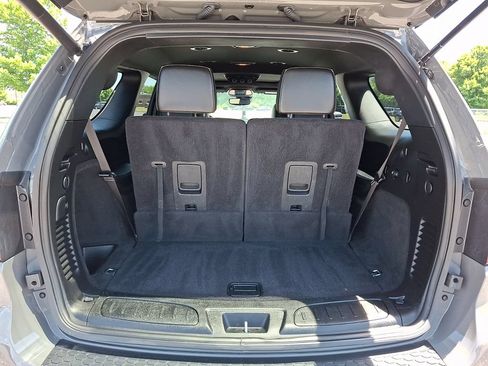 Used 2023 Dodge Durango R/T AWD/4WD image 31