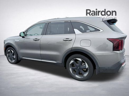 Certified 2025 Kia Sorento EX w/ EX Panoramic Sunroof Package AWD/4WD image 5
