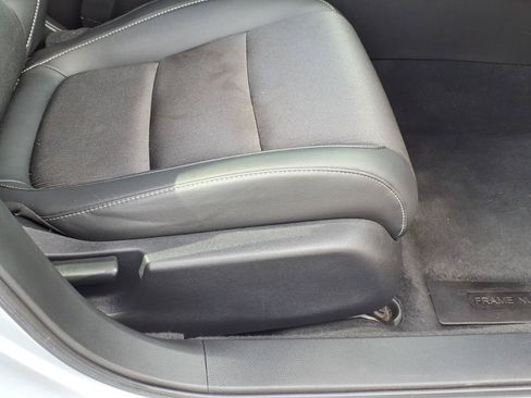 Used 2021 Honda Accord Sport image 11