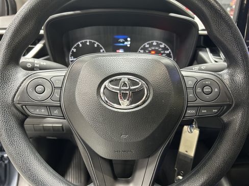 Certified 2025 Toyota Corolla LE FWD image 18