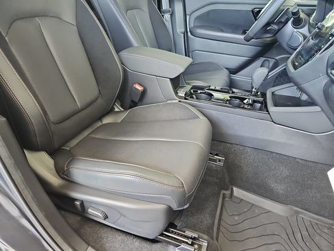 Used 2026 Subaru Forester Touring AWD/4WD image 13