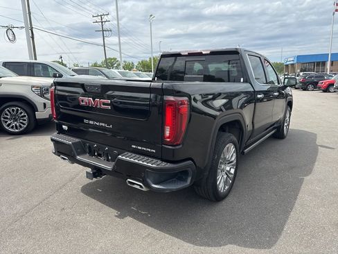 Used 2022 GMC Sierra 1500 Denali w/ Denali Premium Package image 5
