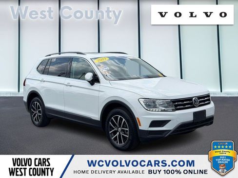Used 2021 Volkswagen Tiguan SE w/ Panoramic Sunroof Package AWD/4WD image 1