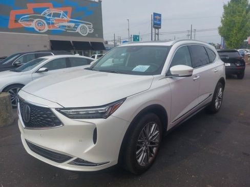Used 2023 Acura MDX SH-AWD w/ Advance Package image 4
