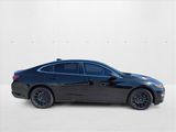Used 2019 Chevrolet Malibu LT w/ Driver Confidence Package image 4