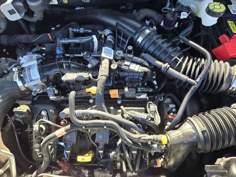 Used 2023 Lincoln Nautilus Reserve w/ Equipment Group 201A image 31