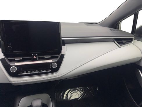 Used 2024 Toyota Corolla SE image 55