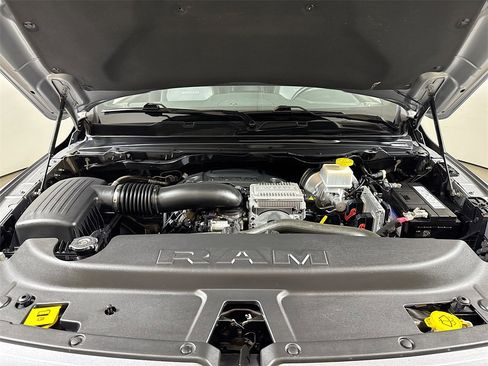 Used 2021 RAM 1500 Laramie w/ Sport Appearance Package image 29