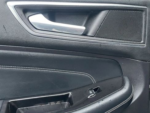 Used 2015 Ford Edge Titanium image 51