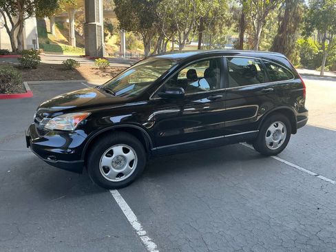 Used 2011 Honda CR-V LX image 1