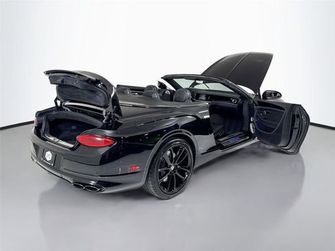 Used 2020 Bentley Continental GT V8 First Edition image 40