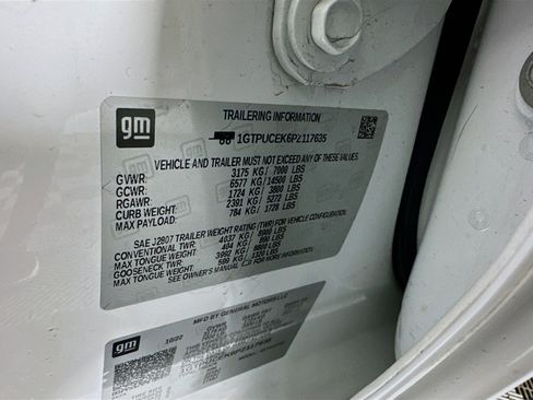 Used 2023 GMC Sierra 1500 Elevation image 12