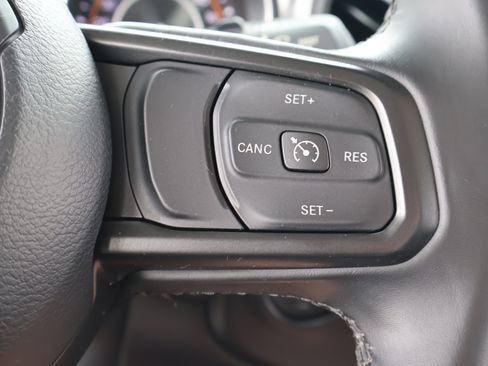 Used 2022 Jeep Wrangler Sport AWD/4WD image 20