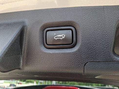 Used 2023 Hyundai Santa Fe Calligraphy AWD/4WD image 31