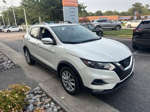 Used 2022 Nissan Rogue Sport SV AWD/4WD image 8