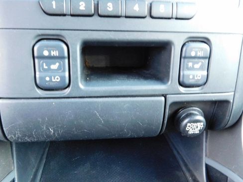 Used 2005 Honda Pilot EX-L image 16