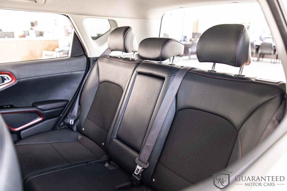 Used 2023 Kia Soul GT-Line FWD image 31