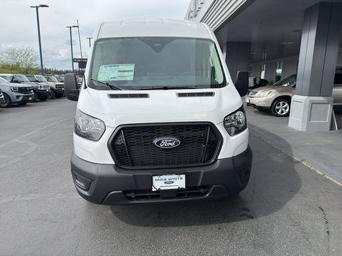 New 2026 Ford Transit 250 148 Medium Roof RWD image 2