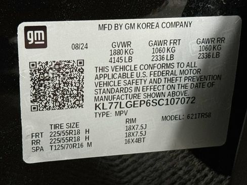 Used 2025 Chevrolet Trax RS w/ Driver Confidence Package FWD image 30