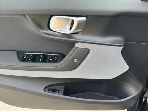 Used 2024 Polestar Polestar 2 AWD/4WD image 13