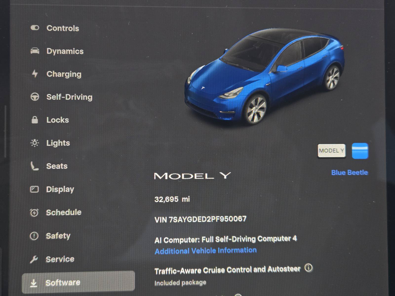 Used 2023 Tesla Model Y 2WD image 11