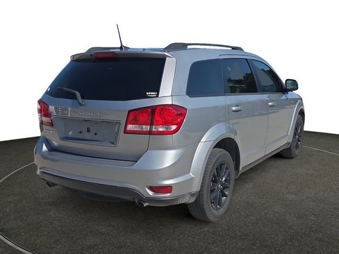 Used 2019 Dodge Journey SE w/ Premium Group FWD image 6