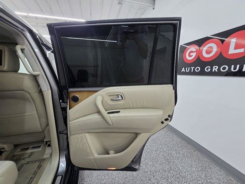 Used 2014 INFINITI QX80 2WD w/ Theater Package image 32