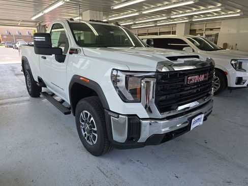 New 2025 GMC Sierra 3500 Pro image 6