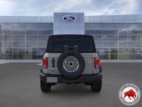 New 2026 Ford Bronco 4-Door AWD/4WD image 6