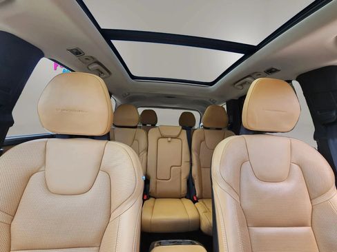 Used 2016 Volvo XC90 T6 Inscription w/ Protection Package Plus AWD/4WD image 23