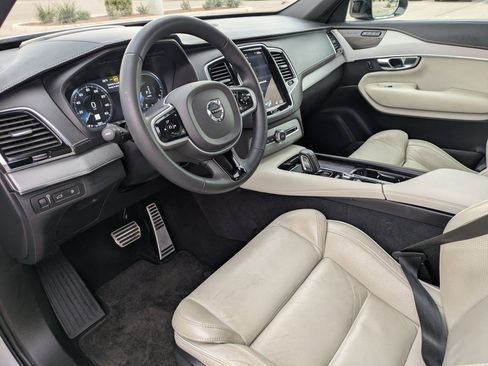 Used 2022 Volvo XC90 T8 R-Design w/ Advanced Package AWD/4WD image 26