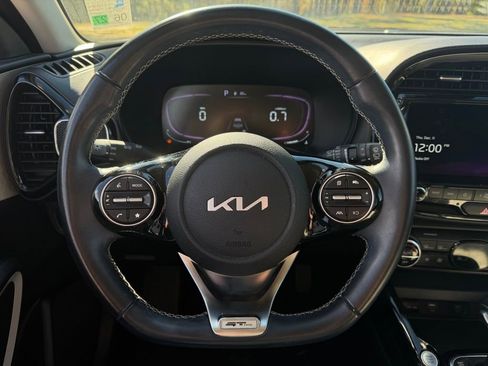 Used 2023 Kia Soul GT-Line image 18