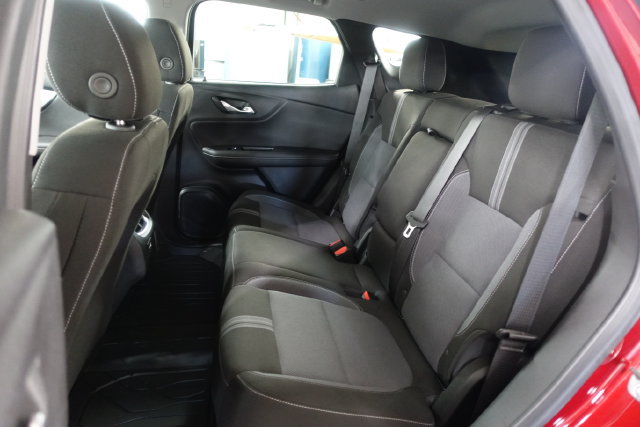 Used 2024 Chevrolet Blazer LT w/ Convenience Package FWD image 20