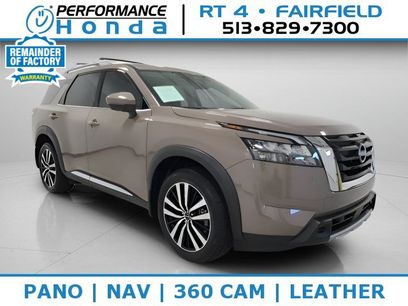 Used 2025 Nissan Pathfinder Platinum
