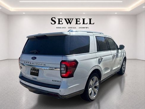 Used 2023 Ford Expedition King Ranch AWD/4WD image 3