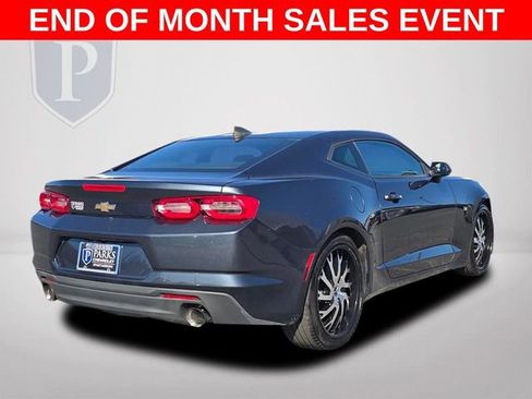 Used 2020 Chevrolet Camaro LT image 7