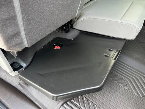 Used 2024 Chevrolet Silverado 1500 RST image 24