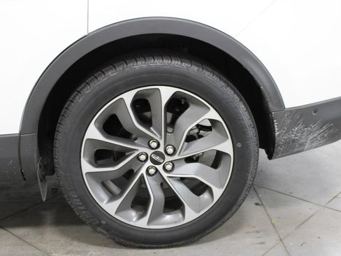 Used 2022 Lincoln Nautilus Reserve w/ Equipment Group 201A FWD image 18