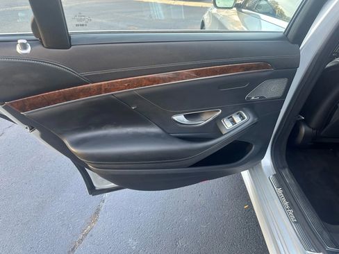 Used 2015 Mercedes-Benz S 550 4MATIC Sedan w/ Sport Package image 20