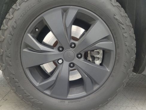 Used 2020 Subaru Ascent Premium w/ Convenience Package image 31